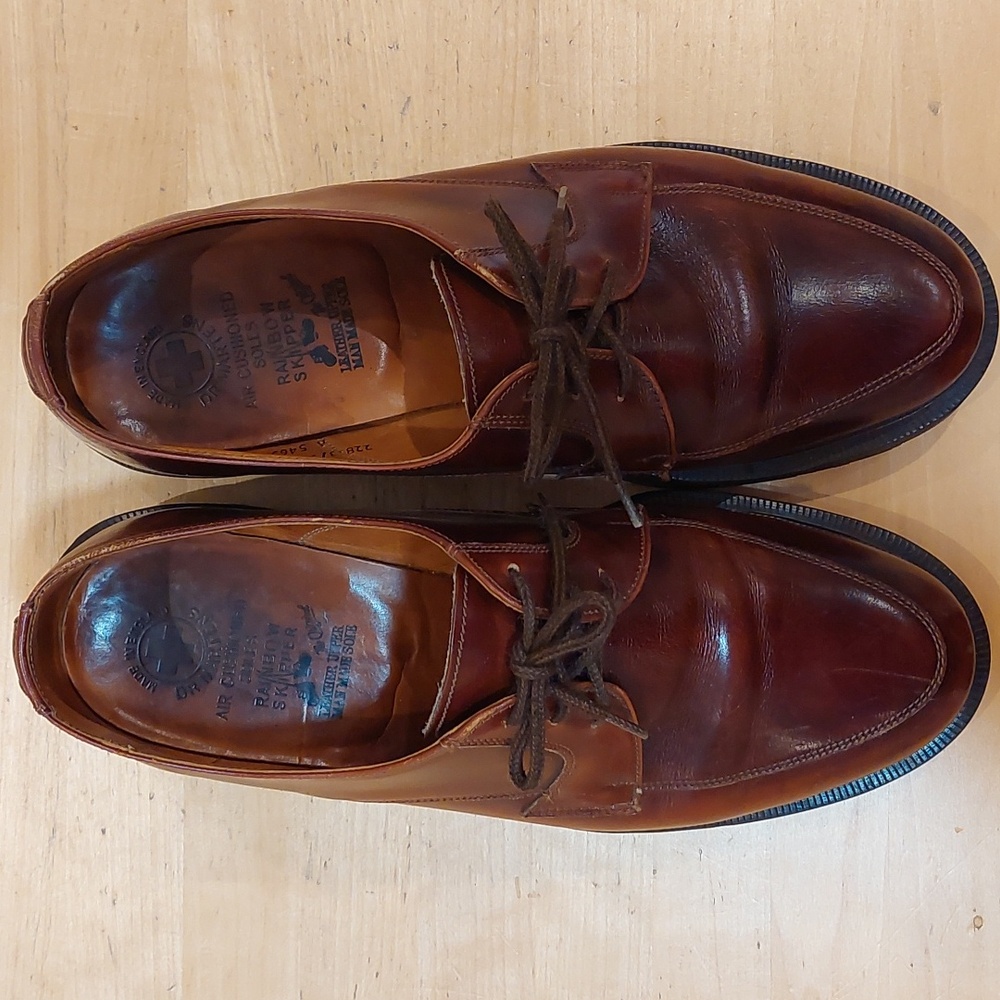 Vintage Dr. Martens. Brown Leather Oxford Shoes - Picture 5 of 14